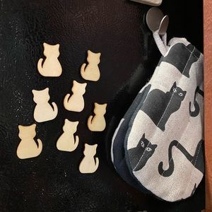 Wood Cat Silhouette Figure Refrigerator Magnets